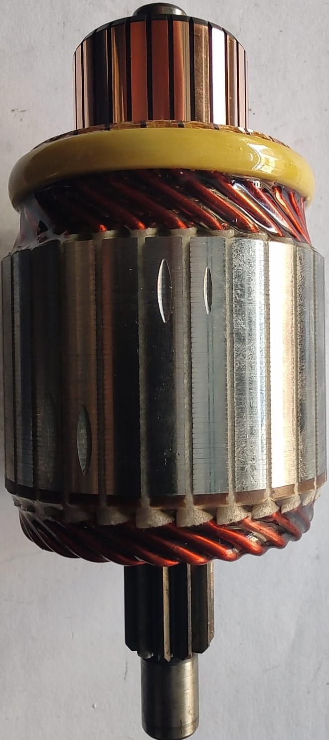 HYUNDAI / NISSAN / 12V/L:121.5MM/G:53.5MM/11SLINES/29DELGAS // SSAA